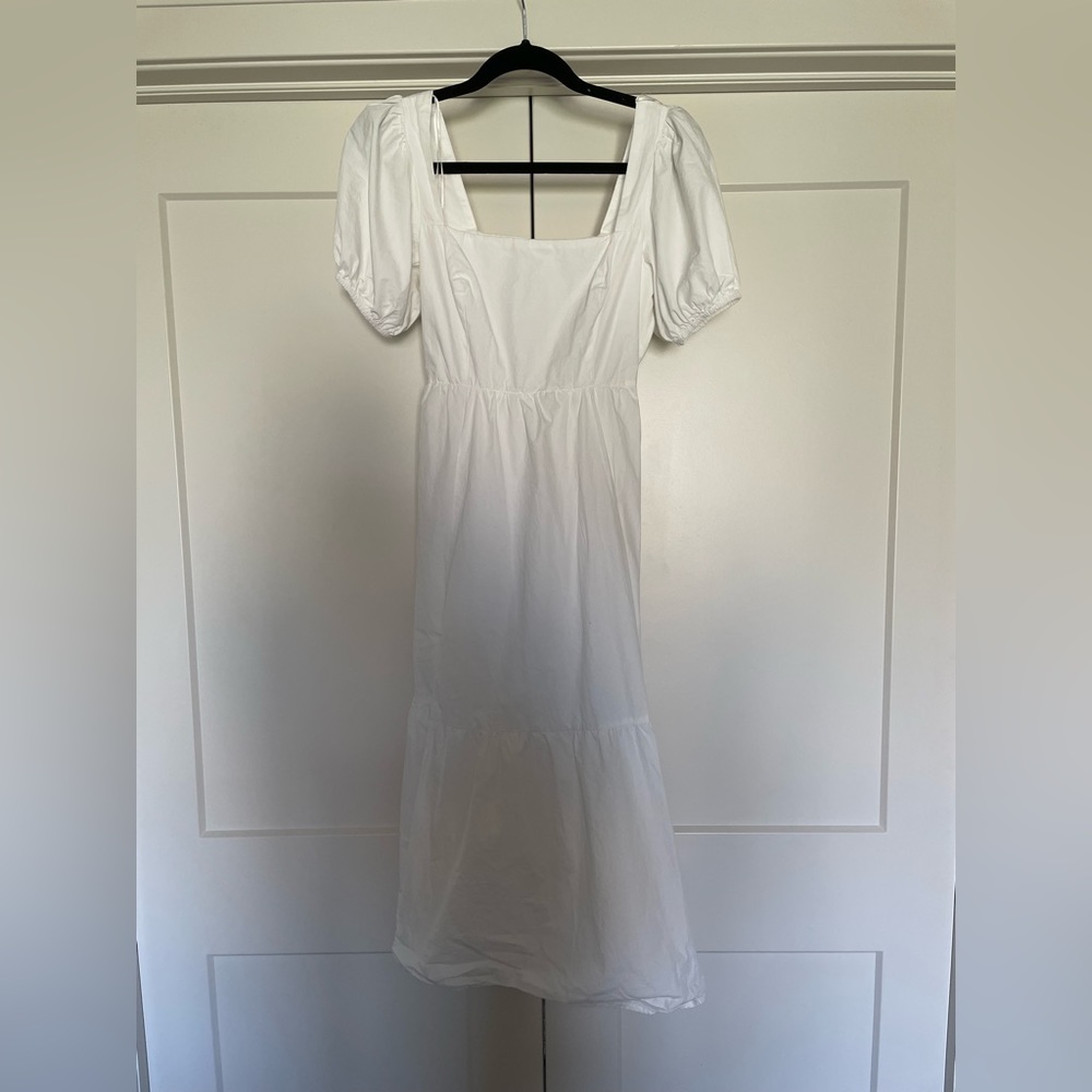 ASTR the label poplin tiered midi dress
